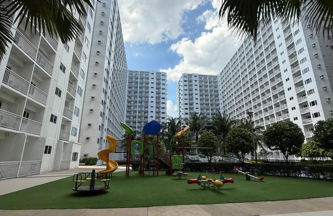 Smdc Shore Residence Tower C2-1